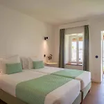 Δωμάτια σε οικογενειακή κατοικία Dos Corceis