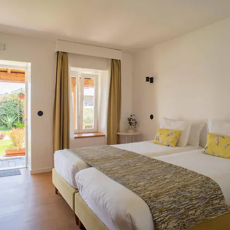 Dos Corceis Δωμάτια σε οικογενειακή κατοικία Εσποσέντε