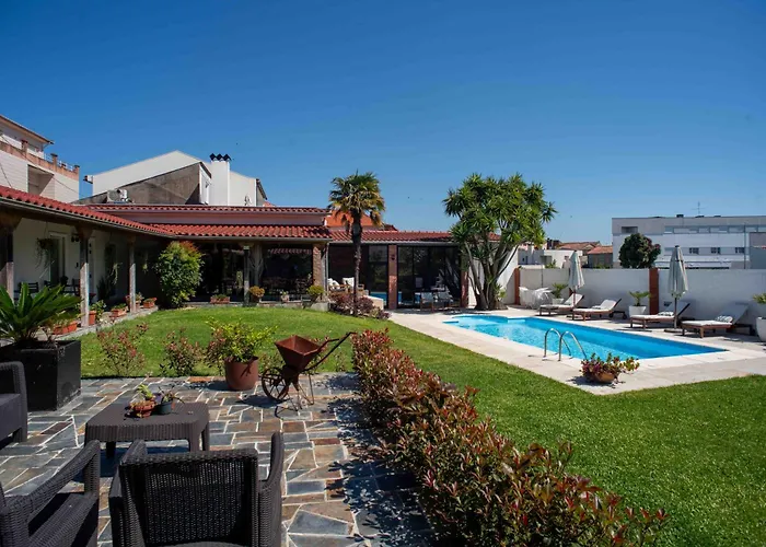 홈스테이 Dos Corceis 에스포센데